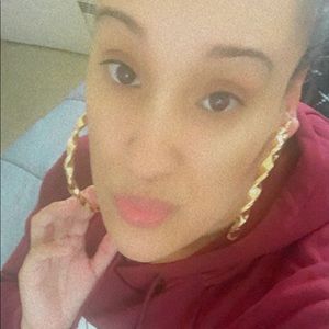 Meet your Posher, Jackie